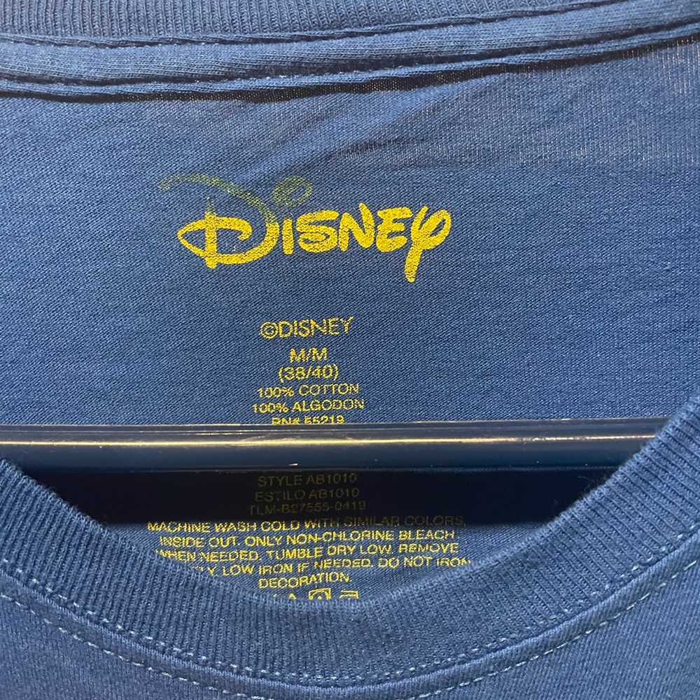 Disney t-shirt - Picture 2 of 2